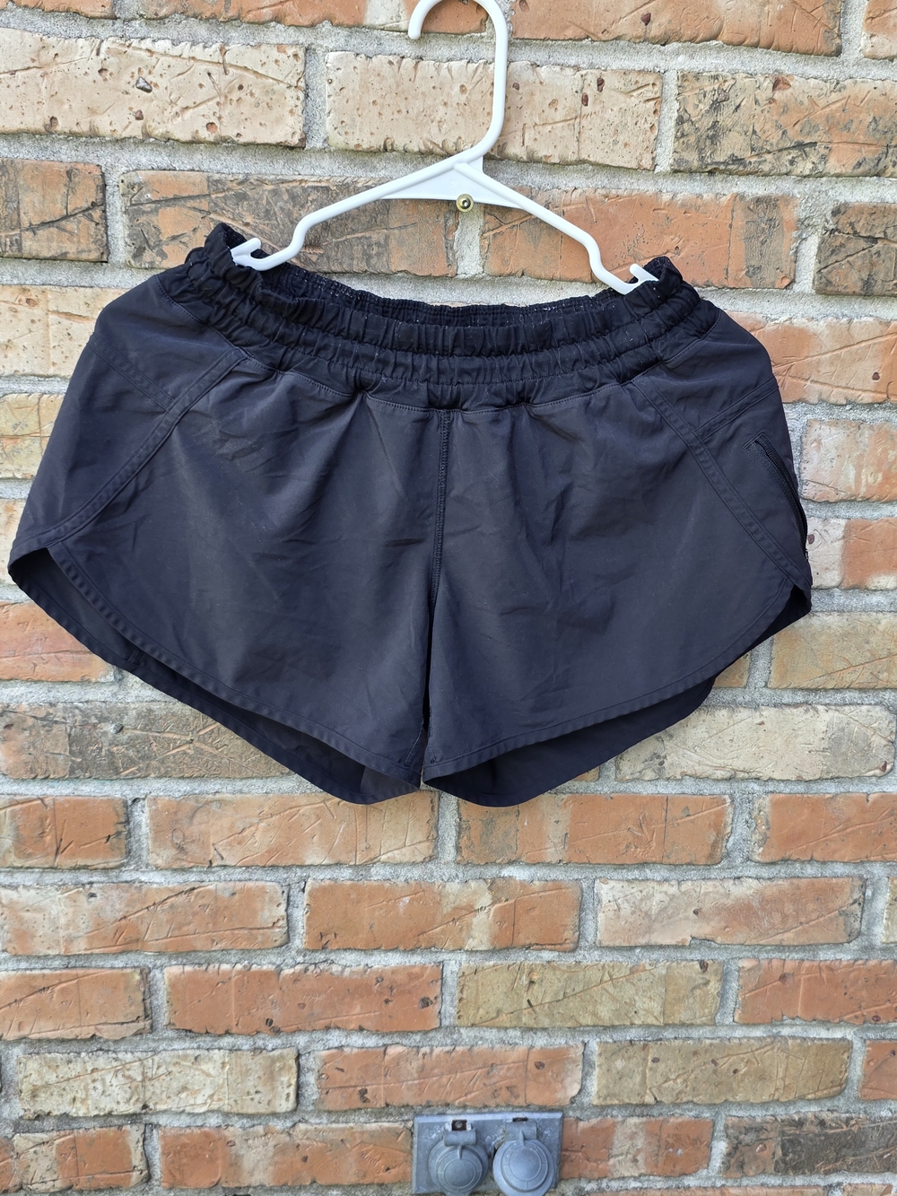 lululemon athletica Black Running Shorts with Elastic Waist - Picture 3 of 10